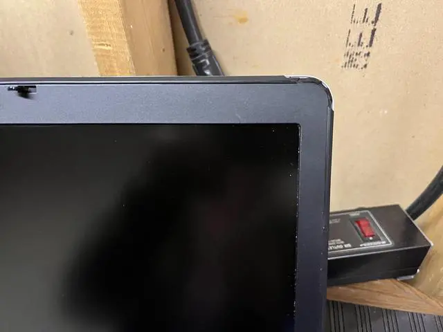 Alt view image 9 of 9 - Dell Latitude E6540 Laptop  i7 Quad-Core 8GB 256GB SSD Win 10 Pro B v.WCA