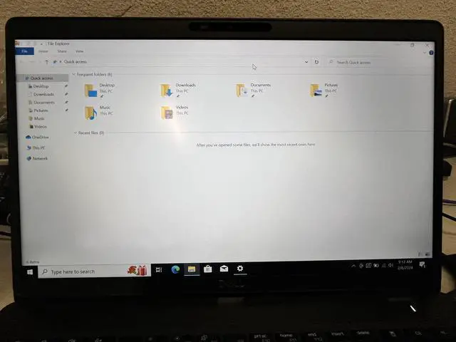 Alt view image 6 of 6 - Dell Latitude 5500 i5-8365U 1.6GHz 8GB 256GB SSD Windows 10 Pro