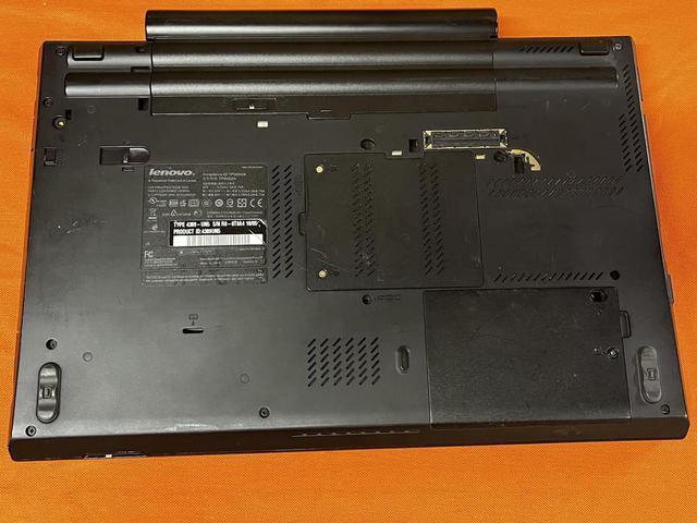Alt view image 3 of 3 - Lenovo ThinkPad W510 Intel Quad Core i7 Q 720 1.60Gz 6GB 128GB SSD DVD RW WIFI Wireless Web Camera Fingerprint Reader Bluetooth 15.6" HD+ NVIDIA FX 880M 1GB Windows 7 Pro AC Adapter Good Battery