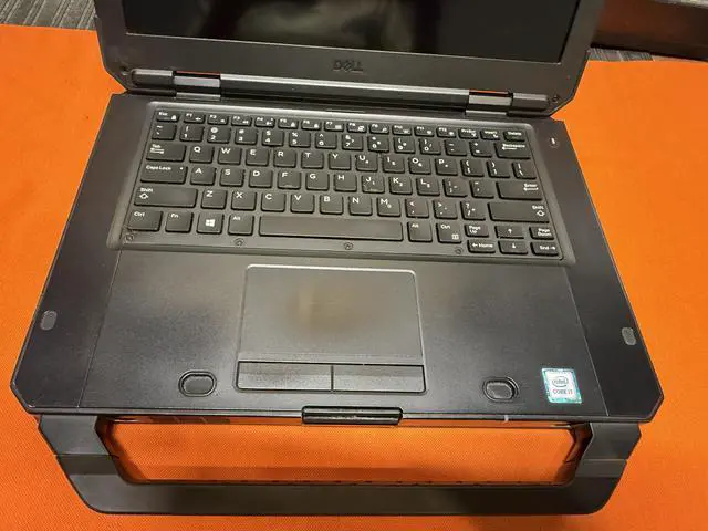 Alt view image 3 of 5 - Dell LATITUDE 5420 RUGGED FHD WVA 14" I7-8650U 256GB 32GB WEBCAM W11P