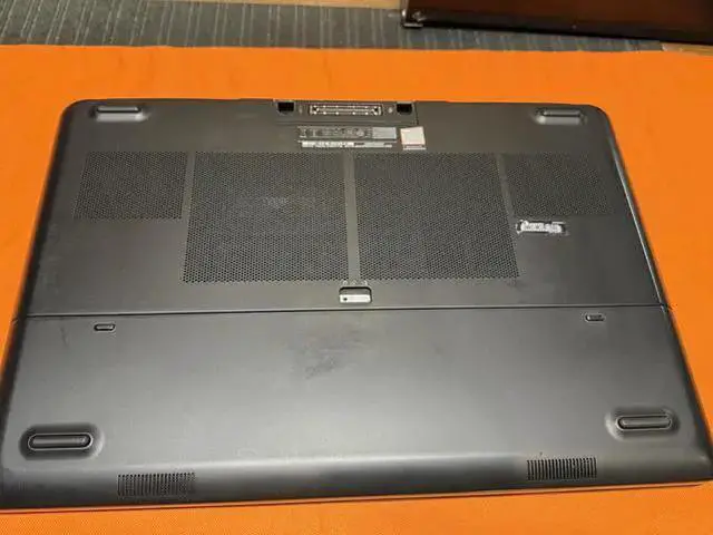 Alt view image 2 of 3 - DELL Precision 7720 Mobile Workstation Laptop Intel i7-7820HQ CPU 2.90Gz 512GB SSD 32GB RAM WIFI Bluetooth Webcam Backlit Keyboard 17.3" FHD Quadro P3000 240W Dell AC Adapter Windows 10 Pro 64 bit