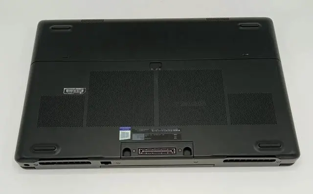 Alt view image 2 of 3 - DELL Precision 7720 Mobile Workstation Intel i7 7820HQ 2.90Gz 512GB SSD 32GB RAM WIFI Bluetooth Backlit Keyboard 17.3" FHD NVIDIA Quadro P3000 240W Dell AC Adapter Windows 10 Pro 64 bit