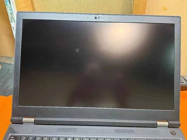 Alt view image 5 of 5 - Lenovo ThinkPad P15 G2 11th Gen Intel Core i7 11800H 2.30Gz (8 Cores) 16GB DDR 4 RAM 1TB SSD WIFI Webcam Biometric Devices (Windows Hello Face + Synaptic UWP WBDI) Bluetooth Ethernet Win 11 Pro, READ