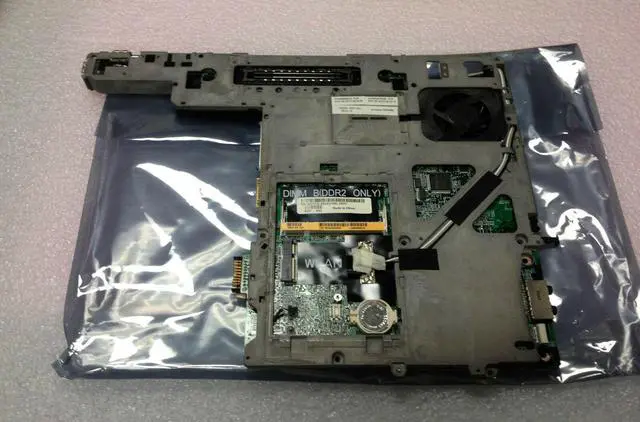 Alt view image 3 of 3 - Dell OEM Latitude D530 Laptop Motherboard System Mainboard HP715