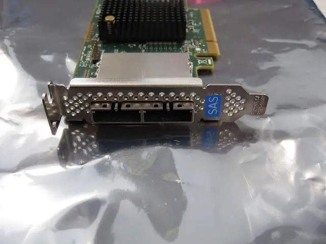 Alt view image 2 of 5 - LSI SAS9207-8e 8-Port 6Gbp/s PCIe 3.0 Host Bus Adapter Card H3-25427 Low Profile