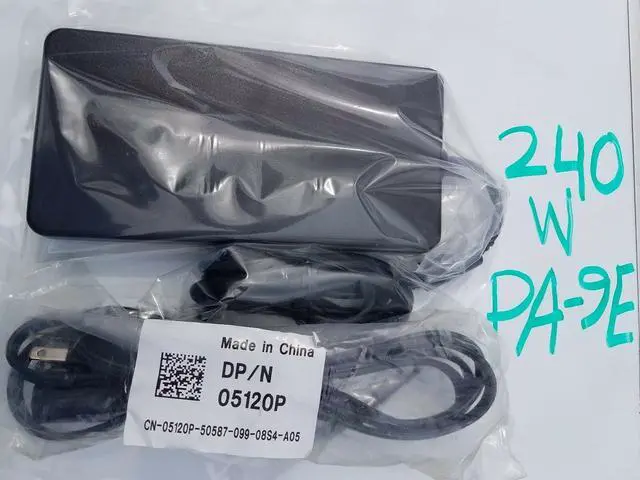 Alt view image 3 of 3 - Dell E-Port Plus II USB 3.0 PR02X with PA-9E 240 W Adapter, DP/N 0M8V41 (No BOX)