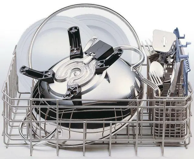 Alt view image 4 of 6 - Presto 05900 1500-Watt Stainless-Steel Electric Wok
