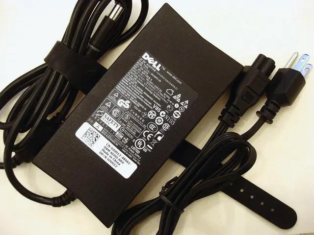 Main image of DELL XPS L702X M1710 130W AC Adapter DA130PE1-00 JU012 PA-4E