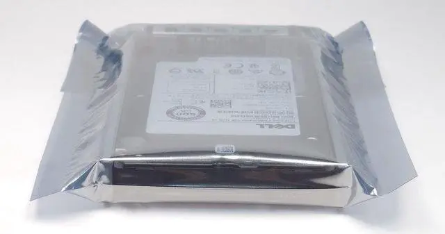 Alt view image 2 of 3 - 4HGTJ 400-AJSB DELL ENTERPRISE 600GB 15K SAS 2.5" 12G HDD W/13TH GEN TRAY 8FKXC