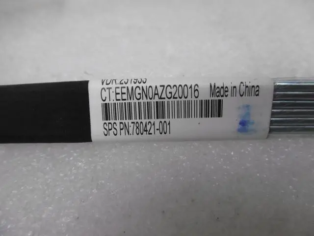 Alt view image 6 of 6 - New HP 780421-001 756908-001 Proliant DL360 Gen8 Mini-SAS X8 Y Server Cable