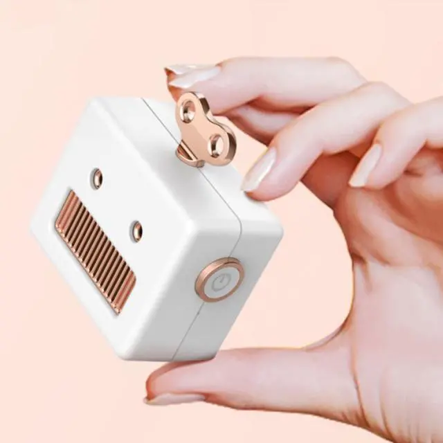 Main image of CuTech Wireless Pocket-sized Chic Speaker