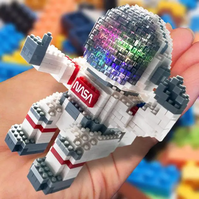 Alt view image 5 of 5 - Space Illumination Gift Set