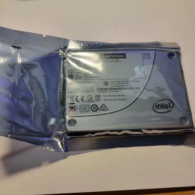 Alt view image 2 of 2 - Intel SSD DC S3520 1.2tb 2.5" SATA SSDSC2BB012T7N Lenovo 00PH279 SSS7A06662