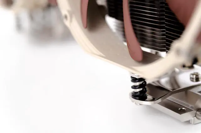 Alt view image 5 of 5 - Noctua NH-U14S, Premium CPU Cooler with NF-A15 140mm Fan (Brown)