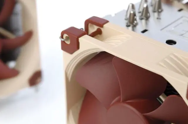 Alt view image 6 of 6 - Noctua NH-U9 TR4-SP3, Premium CPU cooler for AMD sTRX4/TR4/SP3 (92mm, Brown)