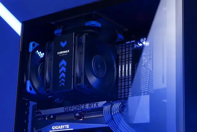 Alt view image 6 of 6 - Noctua NA-HC7 chromax.black.swap, Heatsink Cover for NH-U12A (Black)