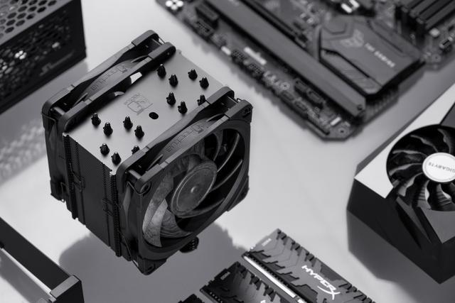 Alt view image 5 of 7 - Noctua NH-U12A chromax.black, 120mm Single-Tower CPU Cooler (Black)