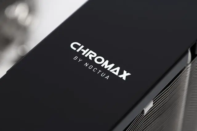 Alt view image 4 of 5 - Noctua NA-HC8 chromax.black, Heatsink Cover for NH-U12A (Black)