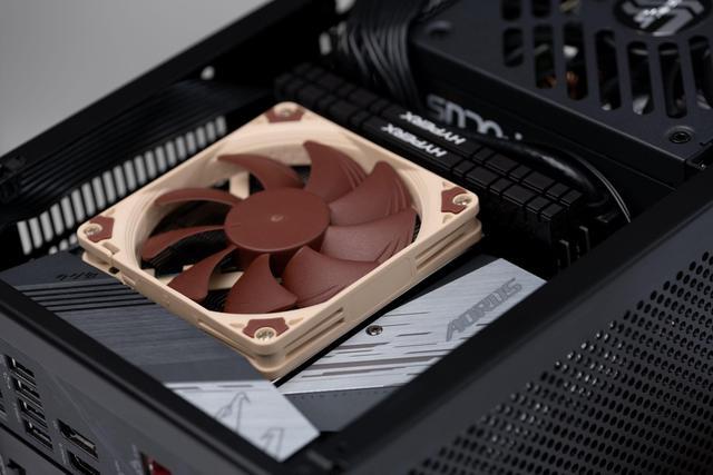 Alt view image 7 of 6 - Noctua NH-L9i, Premium Low-Profile CPU Cooler for Intel LGA1200 & LGA115x (Brown)