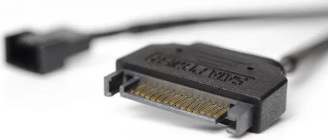 Alt view image 2 of 2 - Noctua NA-SAC5, S-ATA to 4-Pin Fan Power Adaptor Cable (Black)