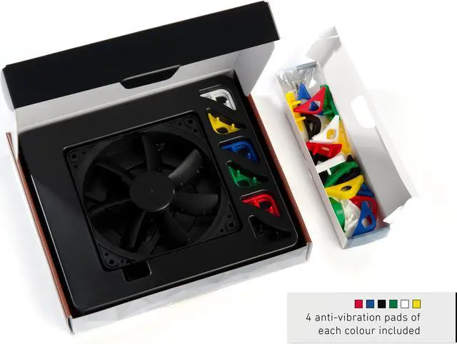 Alt view image 4 of 6 - Noctua NF-S12A PWM chromax.black.swap, Premium Quiet Fan, 4-Pin (120mm, Black)