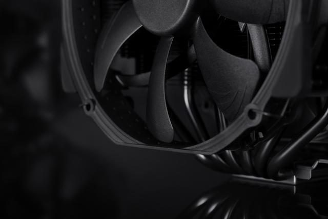 Alt view image 6 of 18 - Noctua NH-D15 chromax.black, Dual-Tower CPU cooler (140mm, Black)