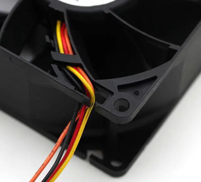 Alt view image 6 of 7 - Superred CHD9212EB-AH (E) 9038 9238 90mm 9cm 12V 1.30A violent fan PWM server axial cooling cooler blower