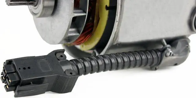 Alt view image 6 of 7 - RIDGID® 87740 Motor 3177 with Black Plug for 300 Pipe Threading Machine
