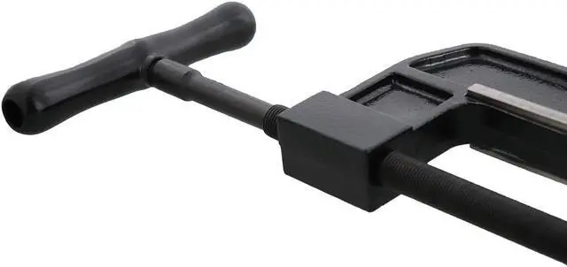 Alt view image 3 of 5 - Steel Dragon Tools® 1/4" - 4" Pipe Cutter 26212 for 1224 Pipe Threading Machine