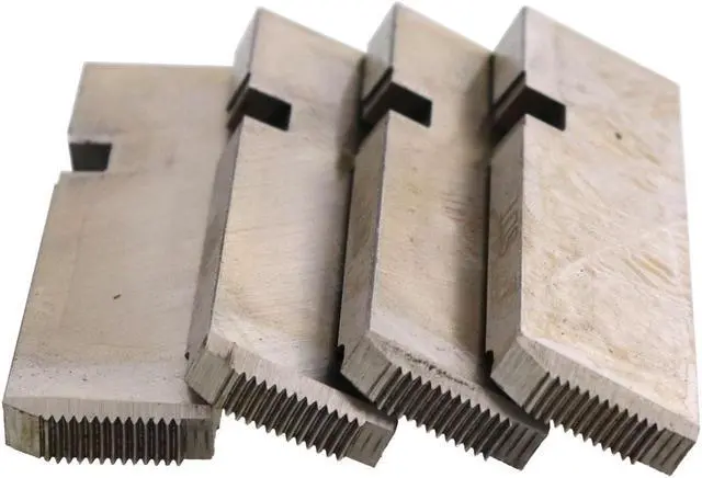 Main image of Steel Dragon Tools® 47740 1/4"- 3/8" Alloy RH NPT Universal Pipe Dies fits RIDGID® 811A 815A Die Heads