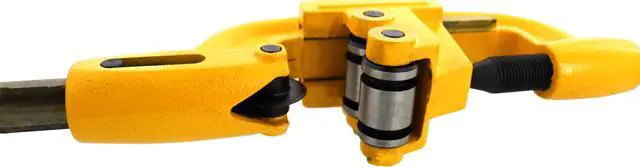 Alt view image 4 of 5 - Steel Dragon Tools® 360 Pipe Cutter for RIDGID® 300 Pipe Threading Machine 42370