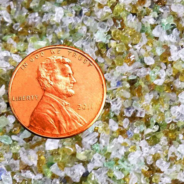 Alt view image 2 of 3 - 12 lbs Black Beauty® Medium Glass Media Abrasive 12/30 Mesh for Sandblast Cabinet