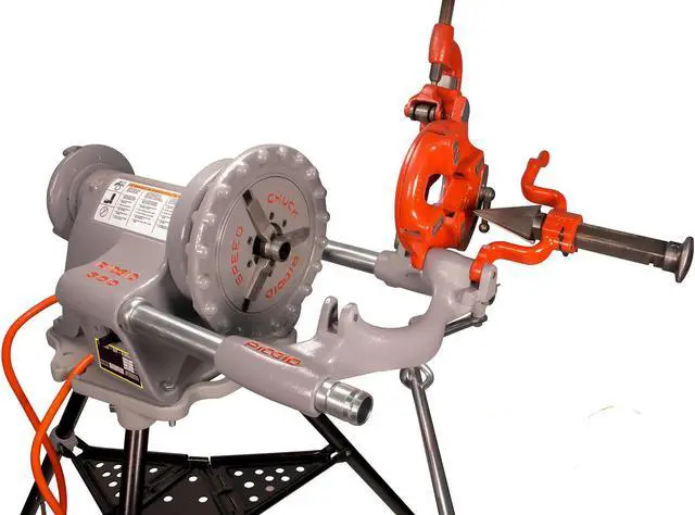 Alt view image 5 of 7 - RIDGID® 300 Pipe Threader with RIDGID® Accessories and Oil