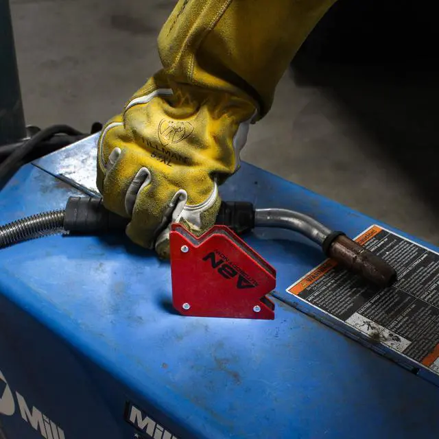 Alt view image 5 of 7 - ABN Arrow Welding Magnet - 25lb Positioning Square Welding Clamp
