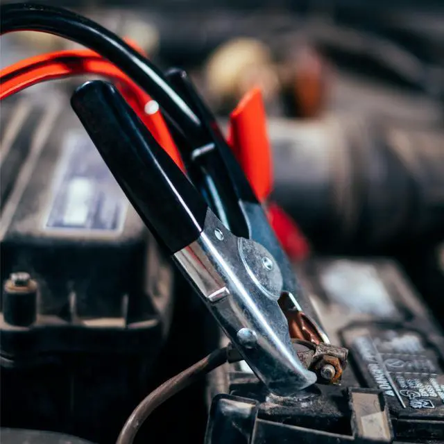 Alt view image 4 of 6 - ABN Jumper Cables 25’ Feet Long 2-Gauge 600 AMP Motorcycle / Car Booster Cables