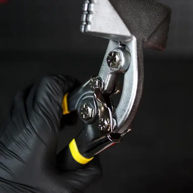 Alt view image 6 of 7 - ABN 3 Inch Offset Metal Hand Seamer
