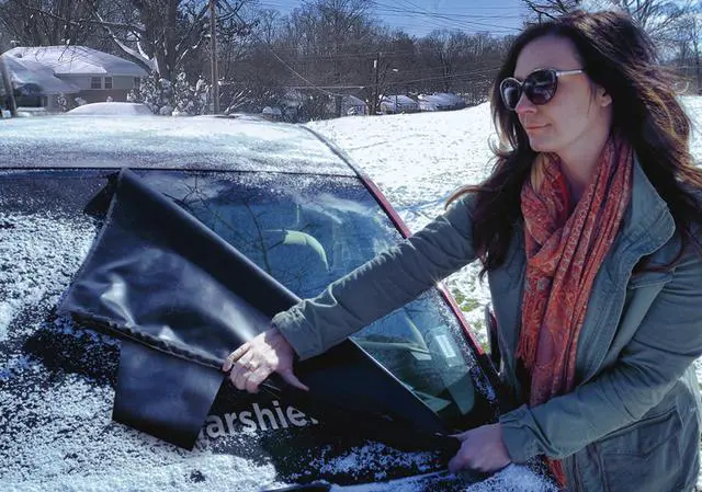 Alt view image 4 of 6 - Delk Polarshield Winter Windshield Cover with Security Panels, Black, 61"x32"