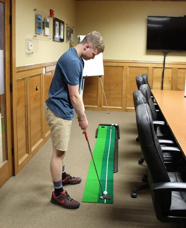Alt view image 2 of 6 - Putting Green Golf Mat w/ Putting Mat Return & Golf Balls Putting Aid