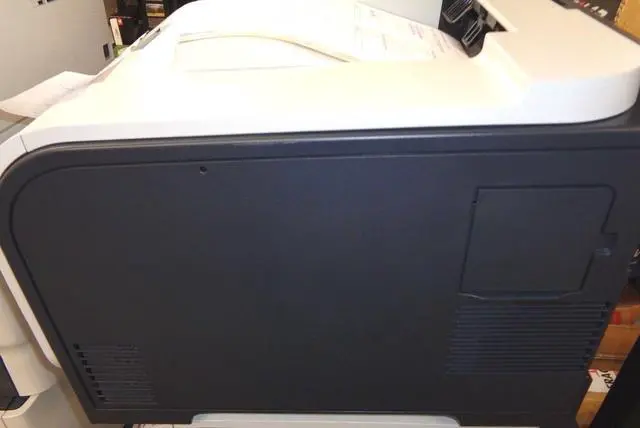 Alt view image 3 of 6 - HP CP2025dn Color LaserJet Printer CB495A Ranged Pages Good Condition