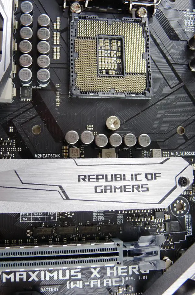 Alt view image 8 of 18 - ASUS ROG Maximus IX Hero LGA1151 DDR4 DP HDMI M.2 USB 3.1 ATX Motherboard
