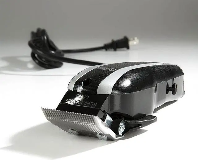 Alt view image 5 of 7 - Wahl Icon Professional Hair Clipper 8490-900 Full Size Barber Salon Haircut