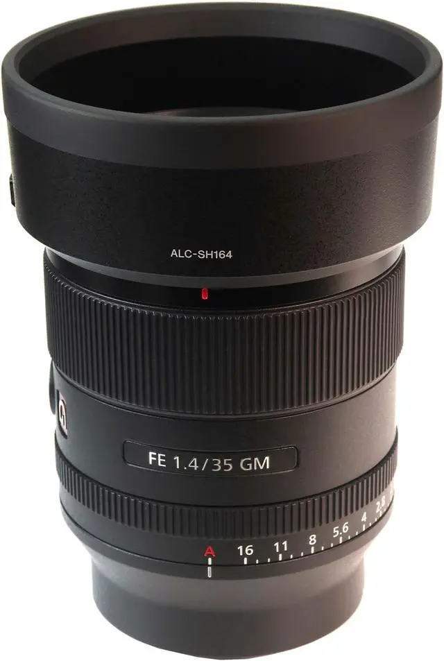 Alt view image 12 of 20 - Sony FE 35mm F1.4 GM Full-Frame Large-Aperture Wide Angle G Master Lens