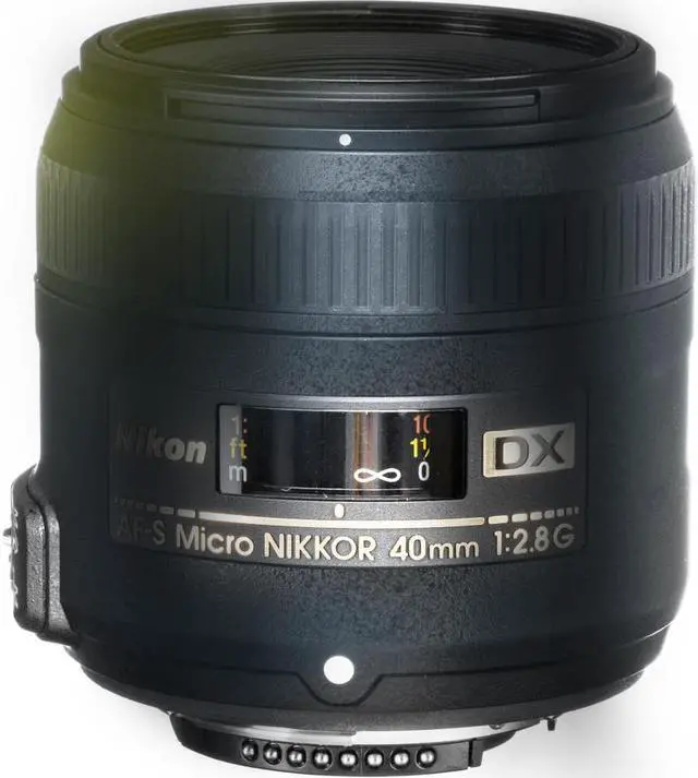 Main image of Nikon AF-S DX Micro-NIKKOR 40mm f/2.8G Close-up Lens for Nikon DSLR Cameras
