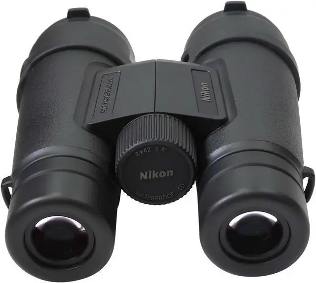 Alt view image 4 of 7 - Nikon 8x42 Monarch M5 Waterproof Roof Prism Binoculars (Black) with Vivitar Professional Cleaning Kit