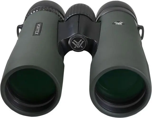 Alt view image 4 of 6 - Vortex 8x42 Diamondback HD Binoculars (Green) with Vivitar Professional Cleaning Kit
