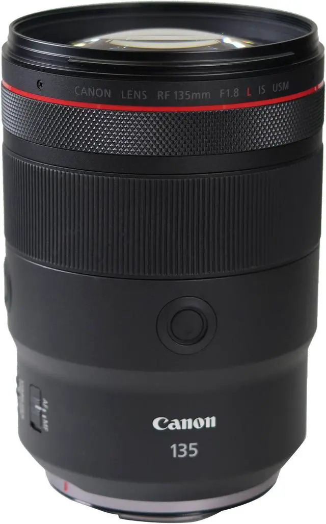 Alt view image 4 of 18 - Canon RF135mm F1.8 L is USM