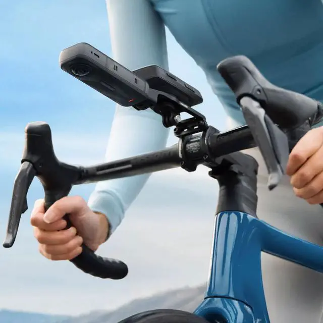 Alt view image 6 of 7 - Insta360 X5 - 8K 360° Action Camera Bundle