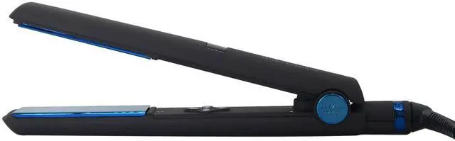 Alt view image 2 of 7 - BaByliss Pro Nano Titanium LIMITED EDITION 1" Digital Flat Iron BNTMB4095TUC with Barberology Comb Set and Professional Cutting Cape BBCAPEMB