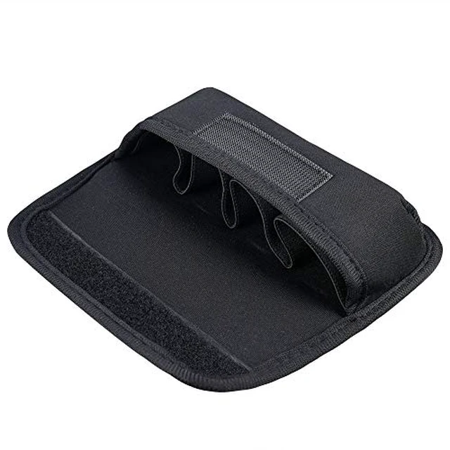 Alt view image 3 of 3 - 2x Fujifilm 400 Color Negative 35mm Film (36 Exposures) - 3 Pack with Storage Carrying Case