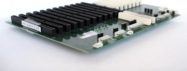 Main image of 19-SLOT BACKPLANE ( 10ISA,2PICMG/PCI, 7 PCI) REV B1,190K611903
